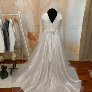 White A-Line Wedding Dress Full figure Theron's Fashion and Bridal Boutique