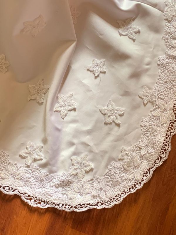 White Wedding Dress Off shoulder Theron's Fashion and Bridal Boutique