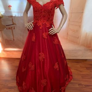Red Evening Dress, Beautiful Off Shoulder A-Line Tulle with Lace - Size: 10 (US) Theron's Fashion and Bridal Boutique