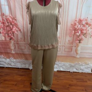 Tan Two-piece Beautiful Top with pants - Size: 24 (US) Theron’s Fashion and Bridal Boutique