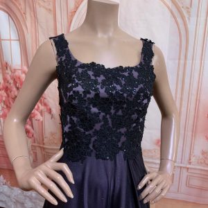 Dusty lilac dress lace bodice Pretoria East
