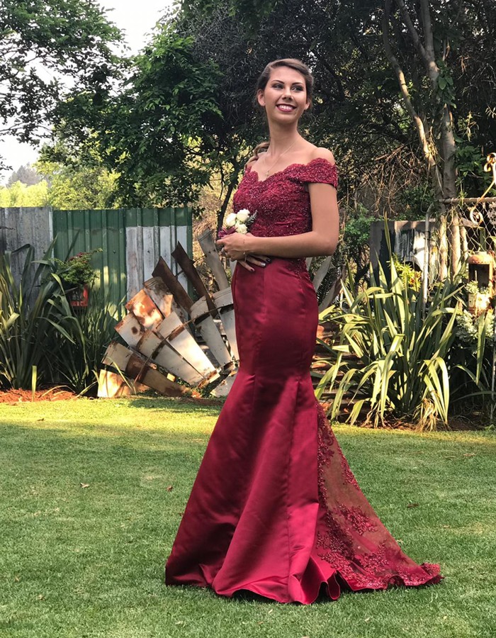60069501 2756780271031205 6853038929755504640 n Theron's Fashion & Bridal Boutique