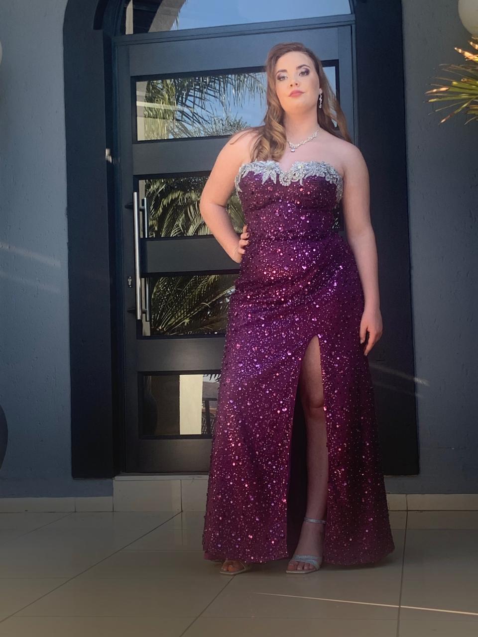 WhatsApp Image 2024 08 20 at 09.58.47 ddd32769 Theron's Fashion & Bridal Boutique
